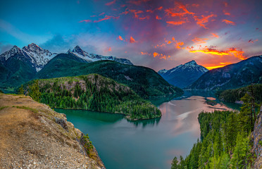 gorgeous sunset and colorful on the sky location ross lake diablo dam north cascade national park