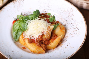 ?annelloni in sauce the bolognese