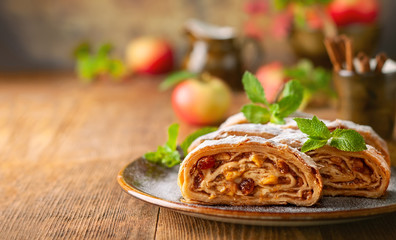 Apple strudel