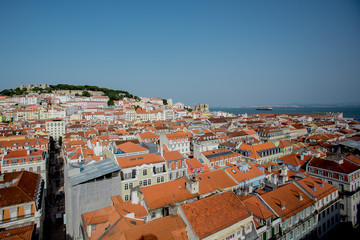 Fototapeta na wymiar Overview on Lisbon