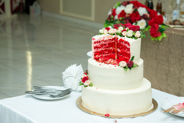 Very tasty desserts at festive evenings