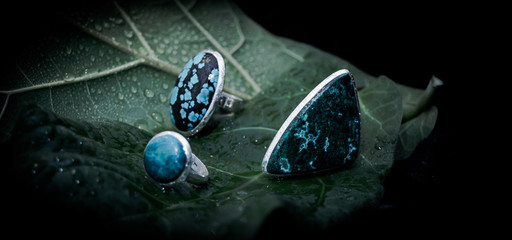 Ringe Silber Auswahl Vielfalt Edelsteine