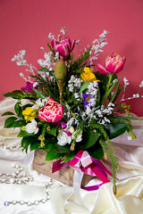 Obraz na płótnie Canvas Chic and bright festive bouquet of flowers