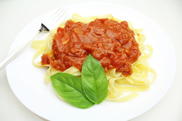 トマトソースのパスタ