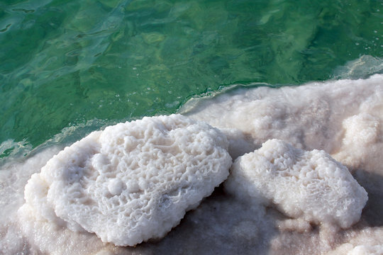 Salt crystallisation