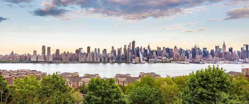 New York City Midtown Manhattan Skyline Panorama View From Boulevard East Old Glory Park Over Hudson River.