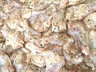 Raw chicken drumsticks