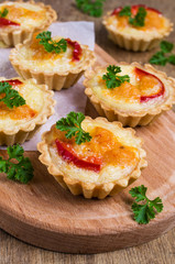 Tartlets with vegetables