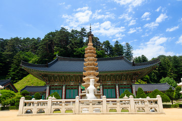 Obraz premium Woljeongsa Temple of Odaesan Buddhism