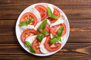 Caprese salad with mozzarella