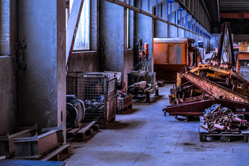 alte verlassene Werkhalle