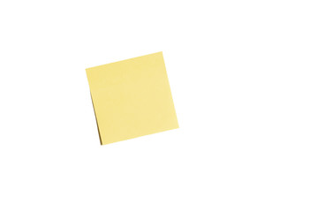 nota de papel adhesiva amarilla sobre un fondo blanco