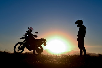 Obraz na płótnie Canvas motorbike travel and break time