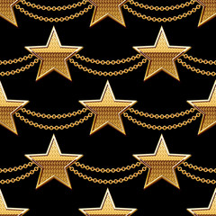 Seamless pattern with golden chains and pendants on black background. Vector Illustration