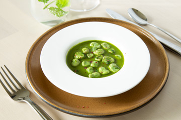 Lettuce Soup with Peas