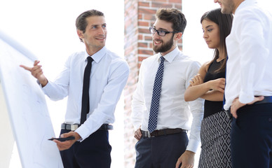 businessman discussing with business team with new ideas.