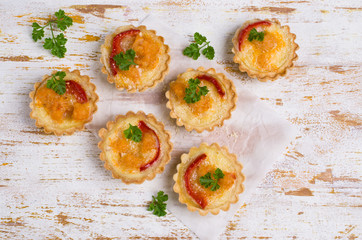 Tartlets with vegetables
