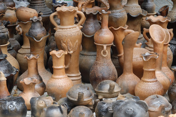 Fototapeta na wymiar Ceramic products in Ninh Thuan of Cham people
