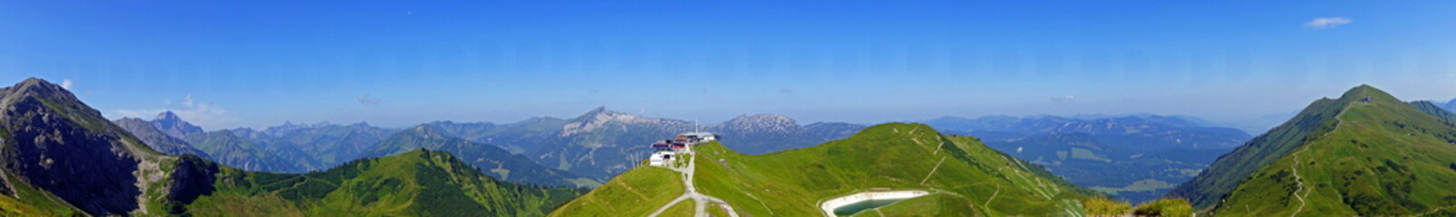 
V. d. KANZELWAND bis zum FELLHORN ( Allgäuer Alpen - Oberstdorf - Kleinwalsertal ) 