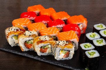 Delicious Philadelphia and California set