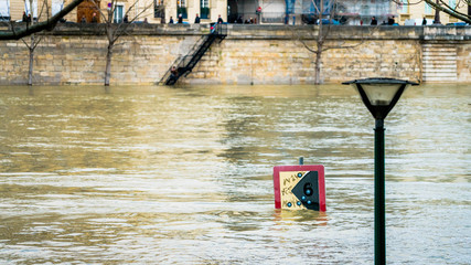 Inondations lors de la crue de la Seine en 2017