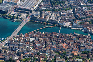 Luftaufnahme der Altstadt von Luzern (Schweiz)
