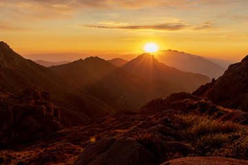 Nascer do Sol Pico dos Marins - Serra da Mantiqueira - Brasil / Brazil