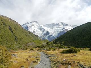 Fototapeta premium Peak of Mount Cook, New Zealand