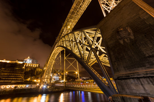 The Dom Luis I Bridge at night, Porto, Portugal © NICOLA