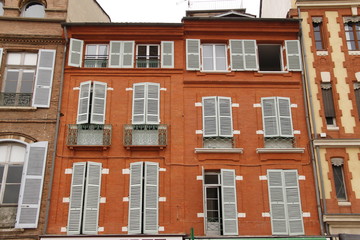 Immeuble en briques à Toulouse, Haute Garonne