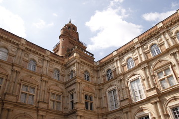 Fototapeta na wymiar Hôtel d'Assézat à Toulouse, Haute Garonne