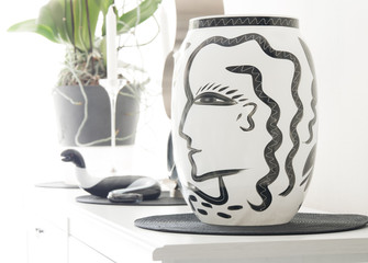 Vase of Ulrica Hydman-Vallien