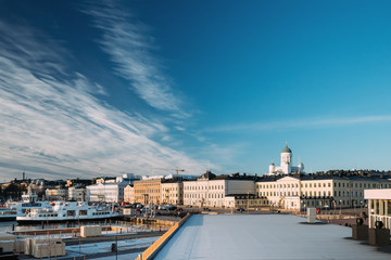 Fototapeta premium Helsinki, Finland. View Of Street With Presidential Palace And Helsinki Cathedral