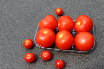 Red tomatoes very  healthy food