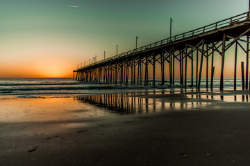 Naklejka premium First light