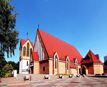 Catholic church in Poland. Kości&oacute;ł Rzymskokatolicki pw. Najświętszego Ciała i Krwi Chrystusa, Legionowo