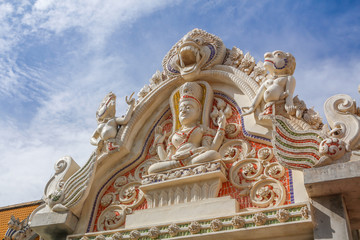 Fototapeta na wymiar Indo-Thai Art Temple at Wat Thung Suead Surat Thailand