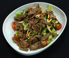 thai beef salad with crunchy vegetables