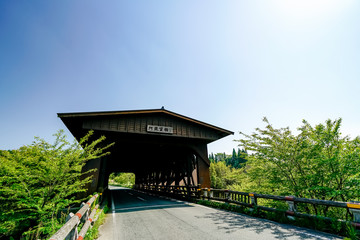 阿蘇望橋　屋根付き橋