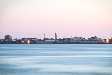 Fototapeta premium Charleston harbor at sunset
