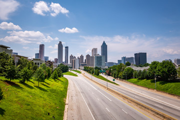 Fototapeta na wymiar The Atlanta Skyline from the Jackson Street Bridge