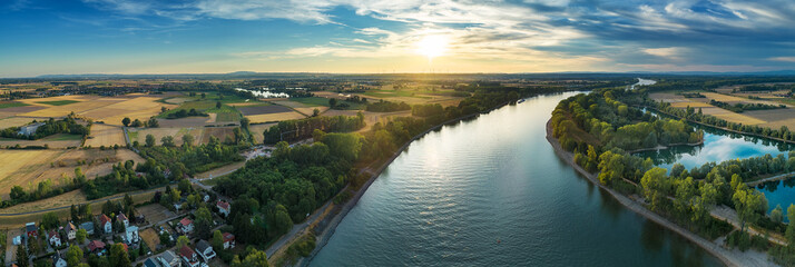 Der Rhein bei Eich