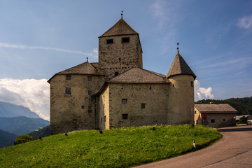 Fototapeta na wymiar Castle Thurn in South Tyrol