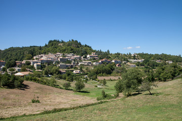Chalencon village ard&eacute;chois de caract&egrave;re
