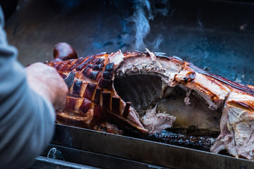 Spanferkel Barbecue BBQ Nahaufnahme Fleisch