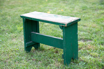 stary stołek