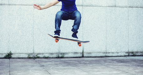 one skateboarder skateboarding on city