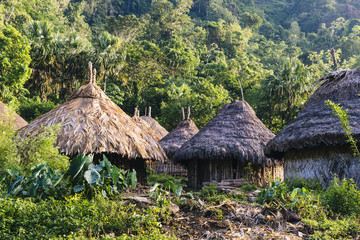 Village of the Kogi Indians in the mountains of the Sierra Nevada - Santa Marta/ Magdalena/ Colombia - obrazy, fototapety, plakaty