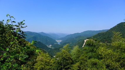 Obraz premium View of A stretch of Mountains