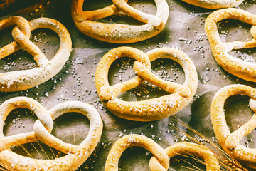 Oktoberfest Brezel frisch aus der Backofen